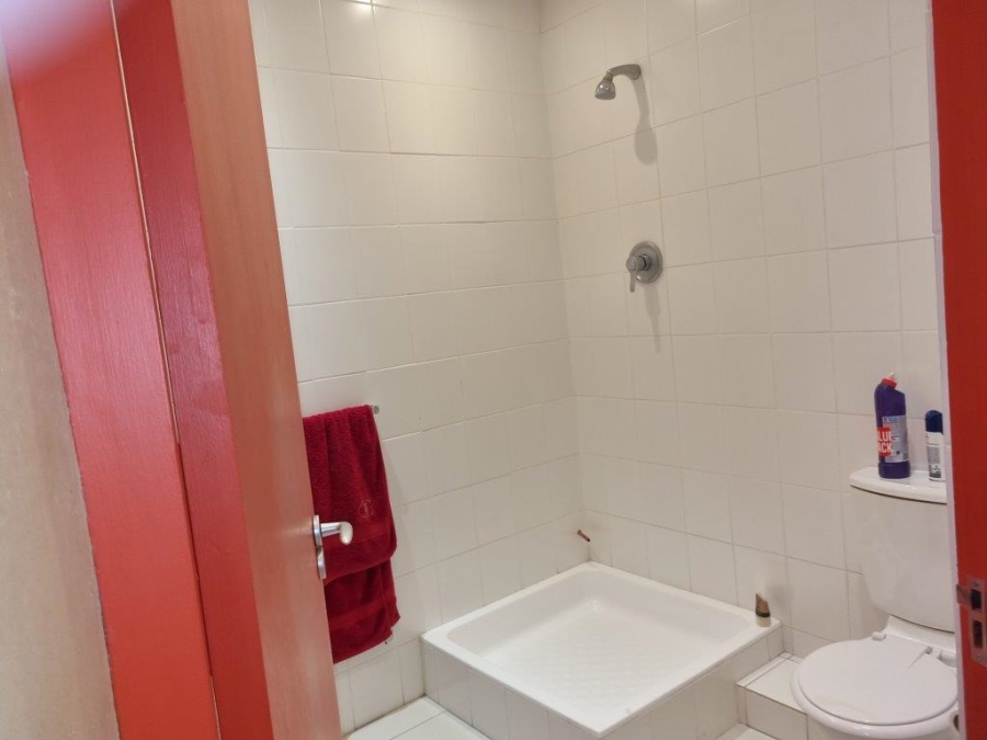 To Let commercial Property for Rent in Observatory Western Cape